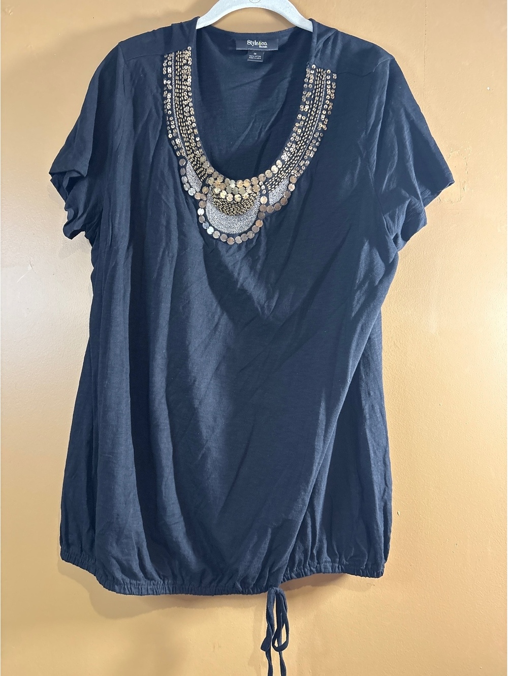 HC1289 Style & Co. Women's Embellished Black Cotton V-Neck T-Shirt 1X